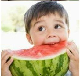 可爱宝宝吃瓜头像