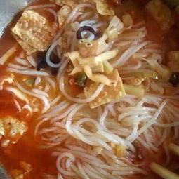 瓜大姐和瓜二姐吃螺丝粉