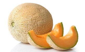 吃冰哈密瓜后反胃,揭秘夏日消暑美食背后的风险